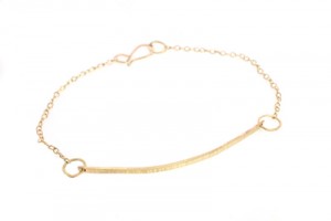 Figure 1: Gold Bracelet from tracymatthews.com