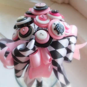 pink button bouquet