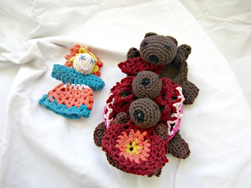 goldilocks and the three bears marionettes by crochettine